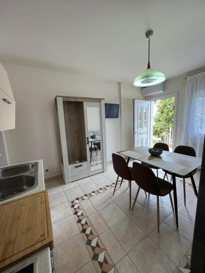 To Spiti Apartment Keramoti  Bagian luar foto
